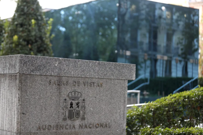Un marroquí acusado de tráfico de inmigrantes rechaza su entrega y pide asilo