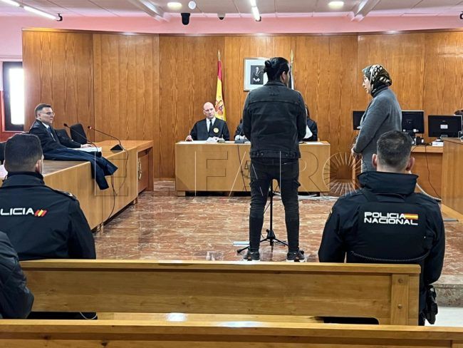 Condenado tras apuñalar en el abdomen y hombro a otro hombre en Benítez