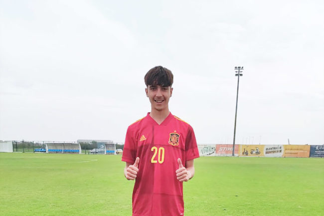 Álex Mora vuelve a ser convocado por la Selección Española Sub-15