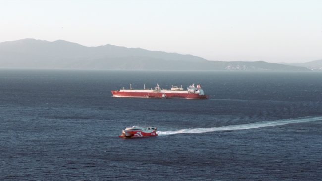 El Faro - Capitanía Marítima refuerza la seguridad para las maniobras de buques petroleros