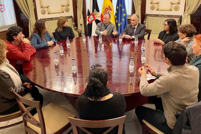 Vivas agradece a la Cruz Roja la labor realizada durante la pandemia y la crisis de mayo