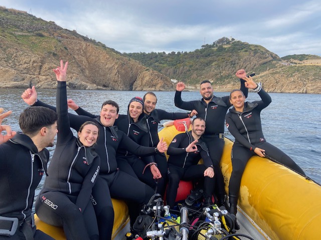 Concluye el curso de buceo recreativo en aguas abiertas