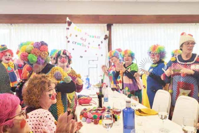 Los mayores disfrutan con su fiesta de Carnaval