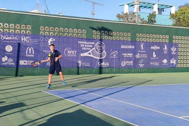 La Federación de Ceuta organiza la ‘VIII Liga de tenis’