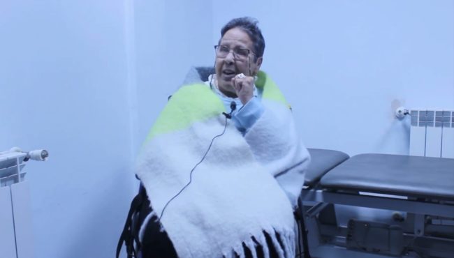 Las residentes de Cruz Blanca, a los jóvenes: «Tenéis que luchar con el puño arriba»