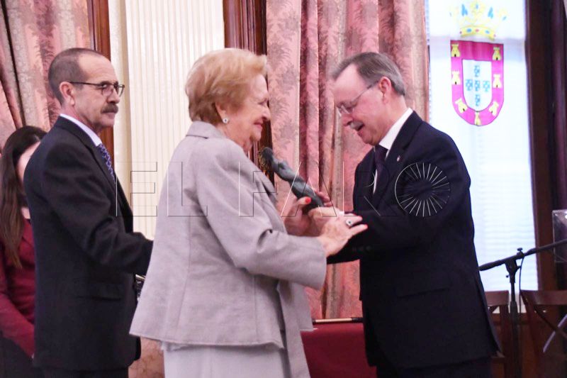 carmen-figuerola-premio-maria-eza-mujer-2023-002