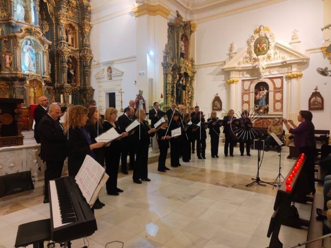 La Coral Andrés del Río Abaurrea anuncia la llegada de la Semana Santa con un concierto litúrgico