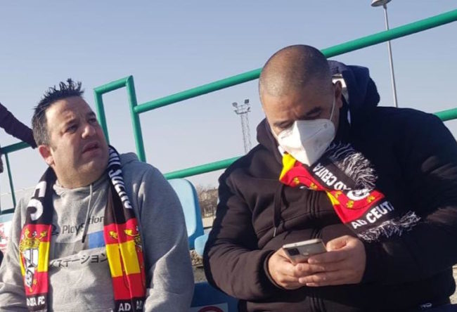 Ánimos para Emilio, un aficionado del Ceuta ingresado en la UCI