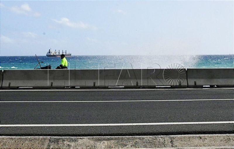 Temporal-levante-cancelaciones-barcos-Ceuta-009