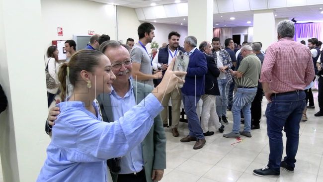 Los ases bajo la manga de un Vivas vencedor