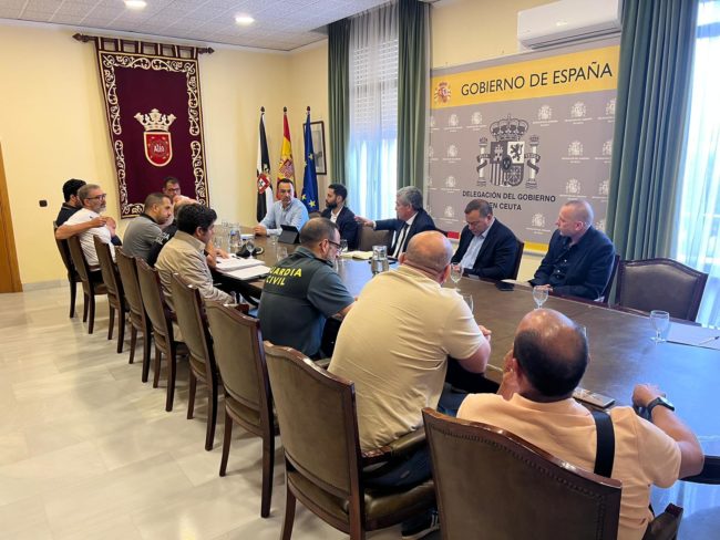 Habrá más vigilancia contra los ‘taxis piratas’