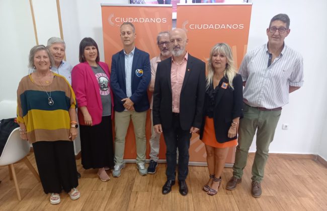 Cs se ofrece como alternativa a “los juanes” y opciones excluyentes