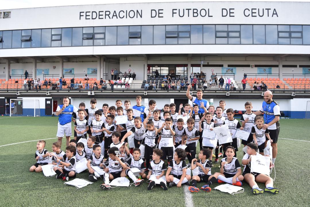 Clausuradas las primeras Escuelas de la RFFCE: Chupetines, Fútbol 8 y Porteros