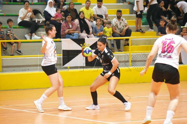 El BM Estudiantes no empieza con buen pie en División de Honor Plata (33-26)