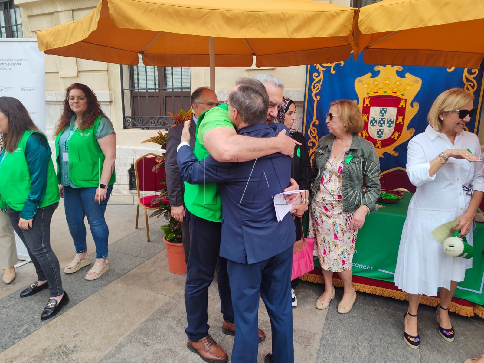 cuestacion-asociacion-cancer-vivas-15