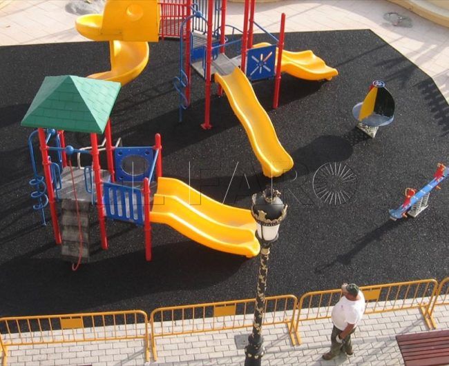 Adjudicados los trabajos en la zona infantil de Azcárate y la Encrucijada