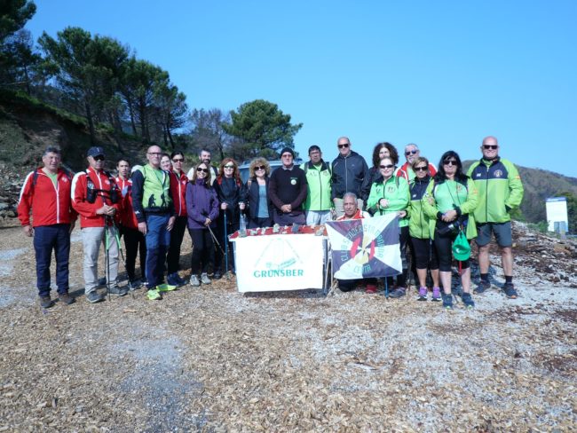 Manada se anima a realizar la ruta de ‘Sierra Bermeja’