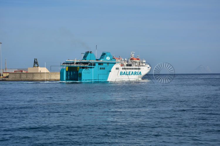 balearia-activa-mayor-despliegue-operacion-paso-estrecho