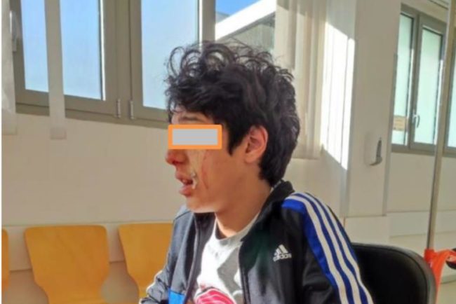 Alumnos del ‘San Antonio’, en situación de “abandono” por la huelga de médicos