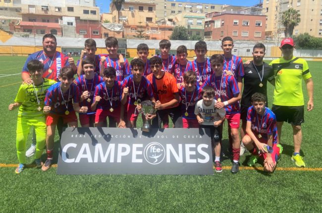 El CD Puerto se corona campeón de la Liga Infantil