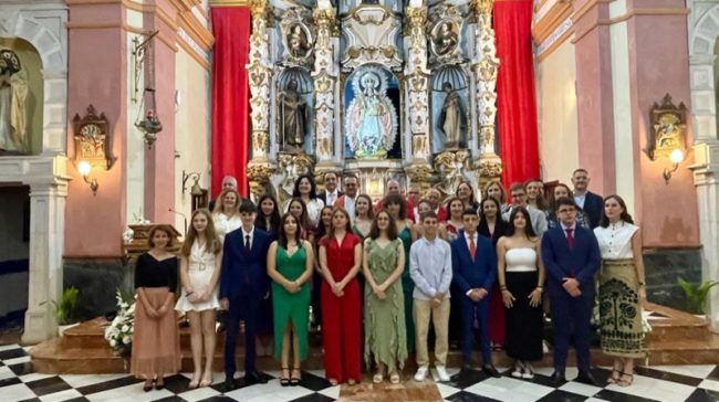 El Faro - Unas sentidas confirmaciones en la Iglesia de Los Remedios