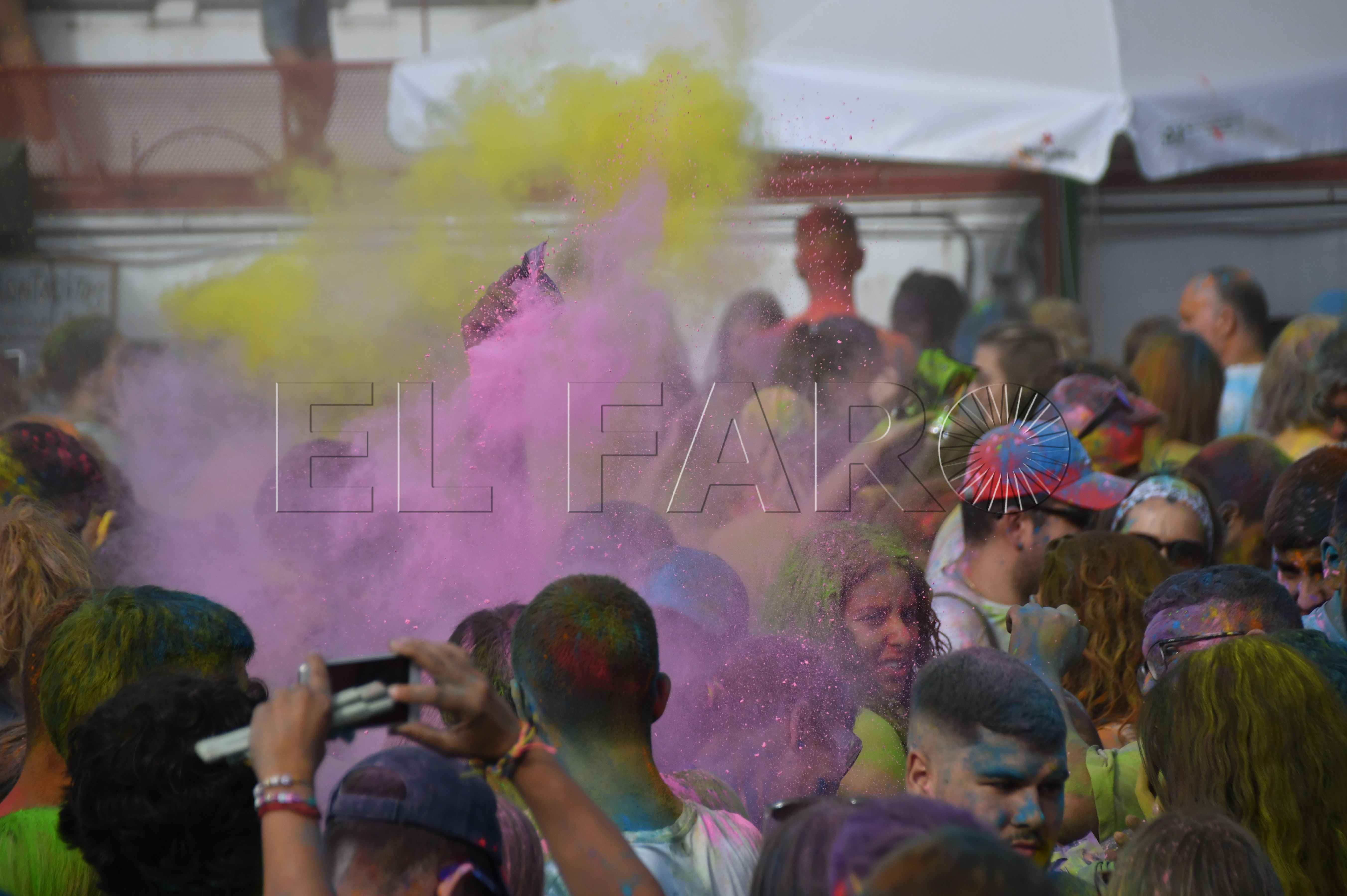 fiesta-holi-auditorio-marina-2023-48
