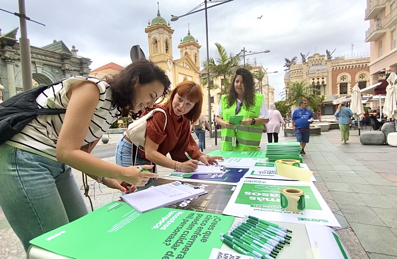 Satse reclama la vuelta de las enfermeras escolares con 400 firmas como aval