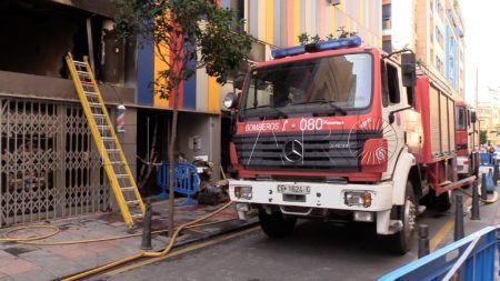 edificio-colores-bomberos-incendio-1