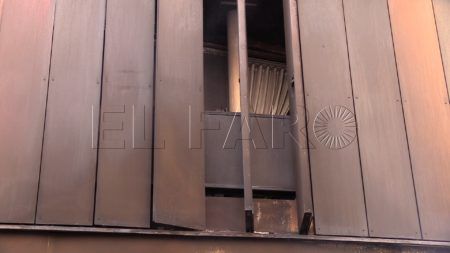 edificio-colores-bomberos-incendio-15