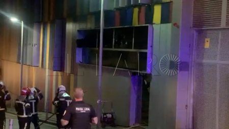edificio-colores-bomberos-incendio-17