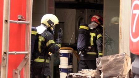 edificio-colores-bomberos-incendio-6