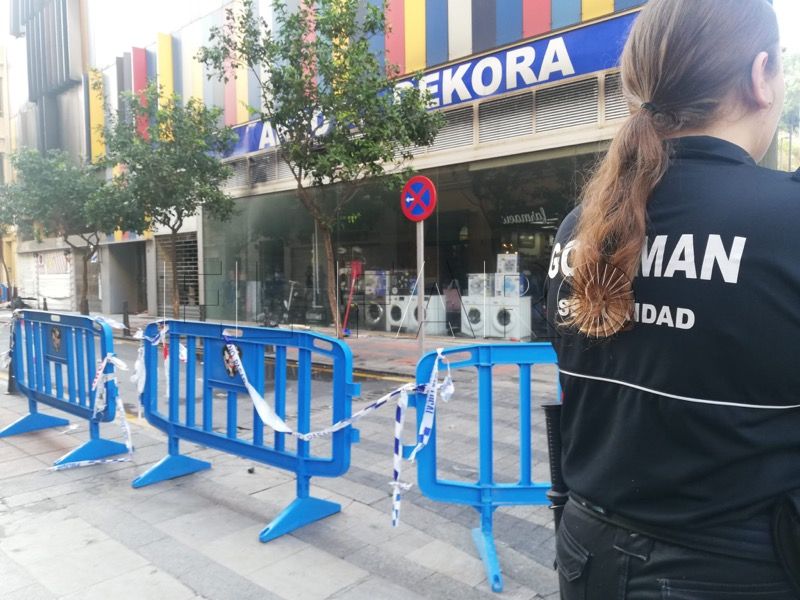 seguridad-privada-edificio-colores-002