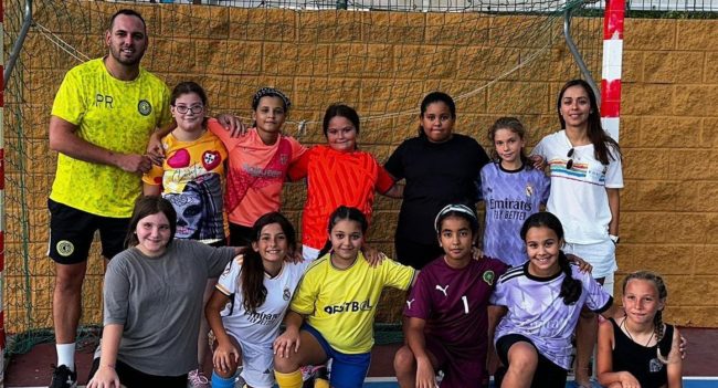‘Escuela de Guerreras’, la iniciativa del Camoens para incentivar el fútbol sala