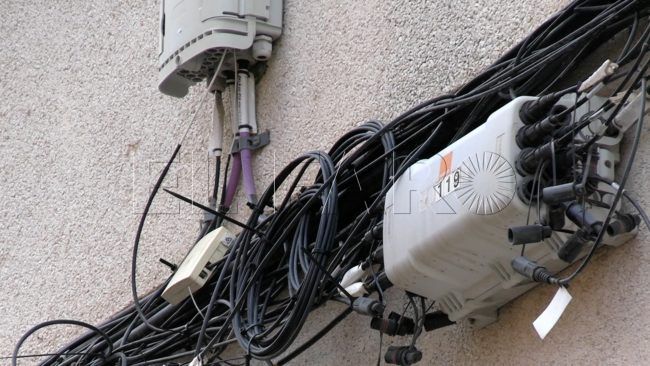 Apoyo unánime al soterramiento del cableado de las calles de Ceuta