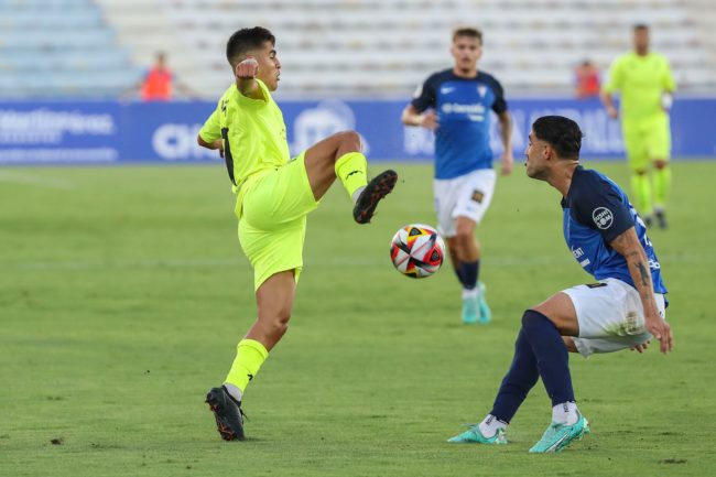 El Ceuta juega ante el ‘Recre’ su primer partido en casa
