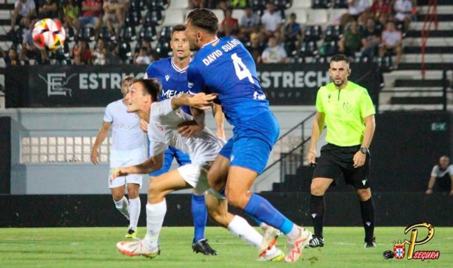 Antonio Pozo recupera la sonrisa y ya pita en Segunda Federación