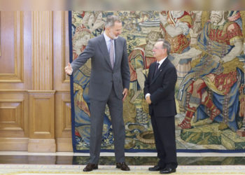 Felipe VI se re˙ne con el presidente de Ceuta, Juan Jes˙s Vivas