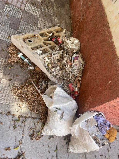 Villa Capona «huele horrible»: «No se puede ni pasear», denuncian los vecinos