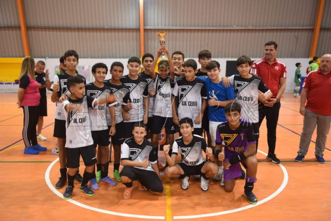 Trofeos para poner el colofón final al torneo de la UA Ceutí