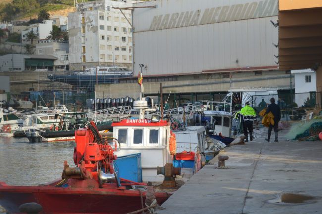 Los pescadores cubren gastos gracias al mes de septiembre
