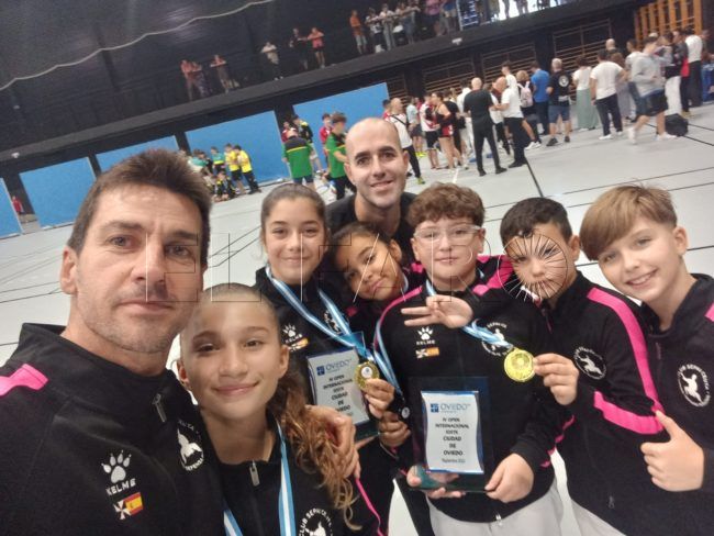 El Sepai logra cuatro medallas en el Internacional de kárate de Ovideo