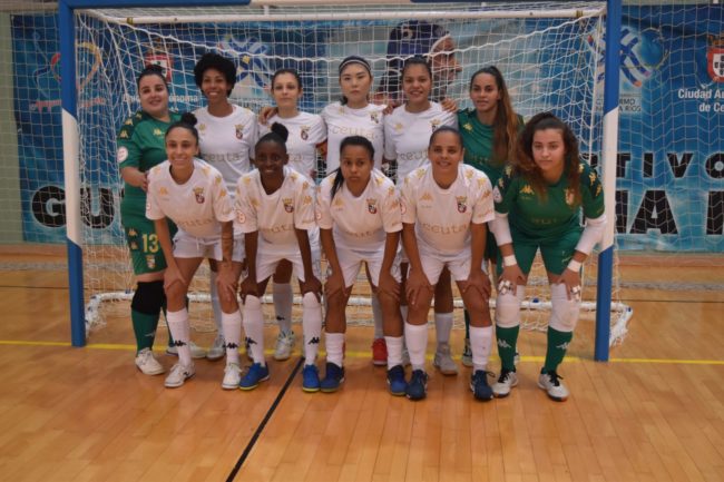 La AD Ceuta Femenino logra un importante triunfo en Cáceres