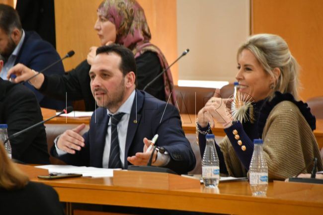 La Ciudad no ve necesario el «análisis exhaustivo» sobre la pobreza que propone Vox