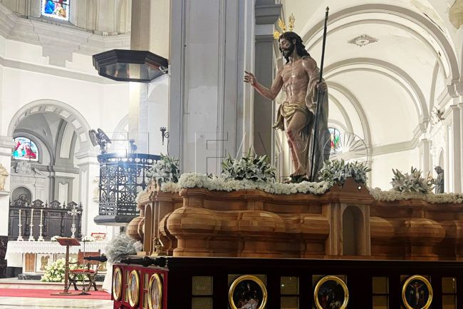 El Faro - El Resucitado se queda en su templo debido a la lluvia y el viento