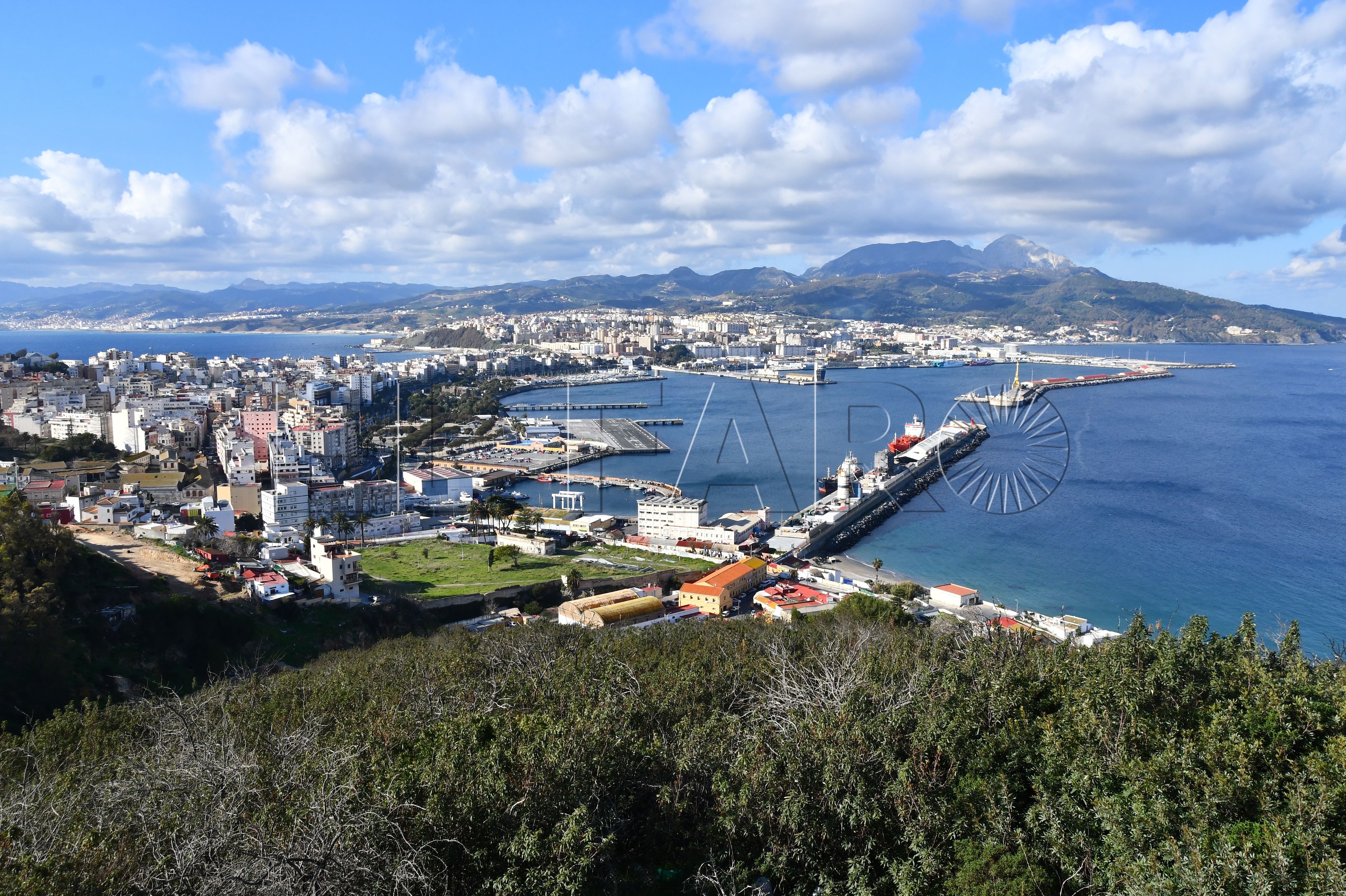 panoramica-puerto-ceuta