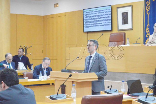 El PSOE exige a Vivas que cumpla los acuerdos para seguir entendiéndose