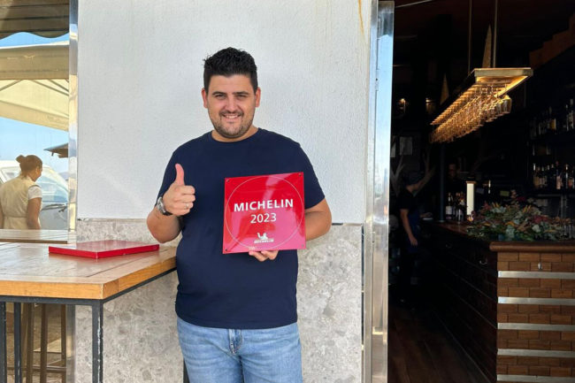 El chef Hugo Ruiz renueva el distintivo rojo en la Guía Michelin