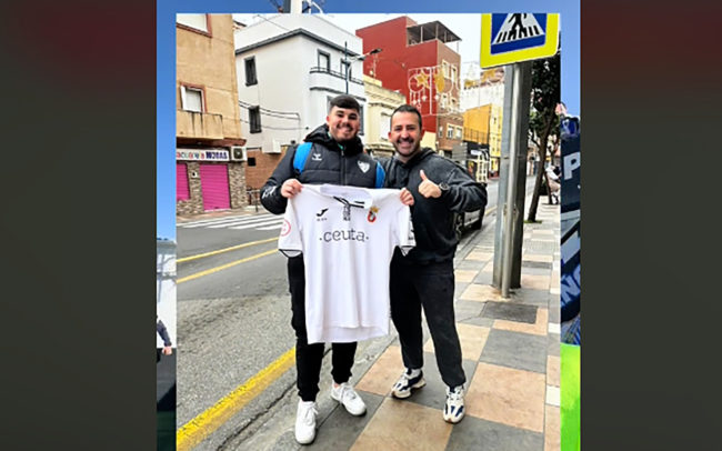 El tiktoker bad_charly_, a la afición del Ceuta: “Sois todos bienvenidos”