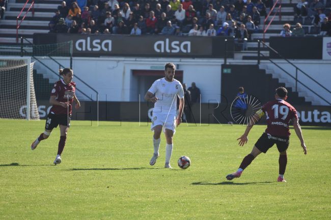 El Ceuta, a cerrar la liga en Mérida