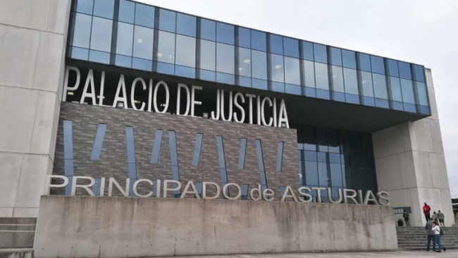 Fiscalía pide un año y medio de cárcel para dos acusados de tráfico de drogas en un bar